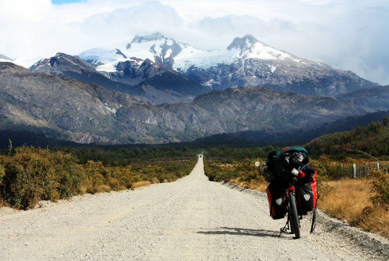 Bikepacking mit Bergblick