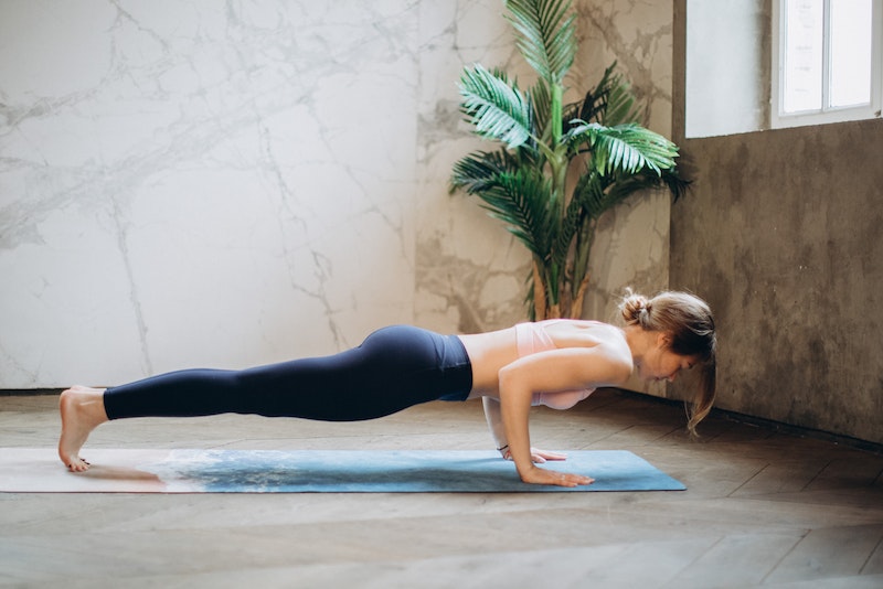 Yoga Übung: Plank