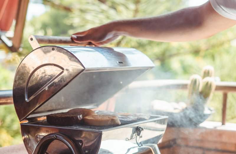 Holzkohlegrill Test, Vergleich und Kaufratgeber