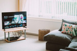 Wohnzimmer mit Smart TV