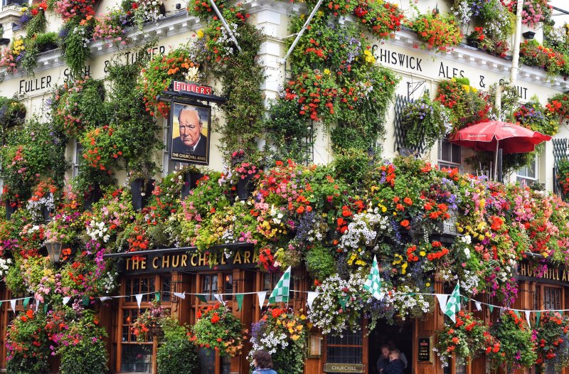 Fassade des Churchill Arms.