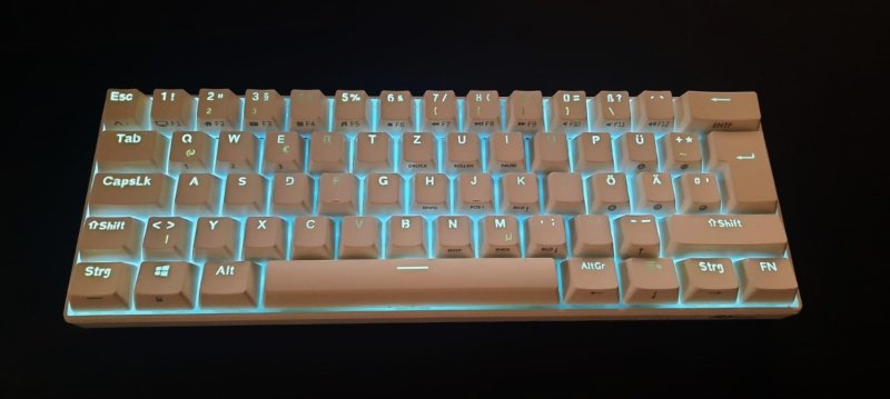 RK61 Tastatur bereit zum Einsatz.